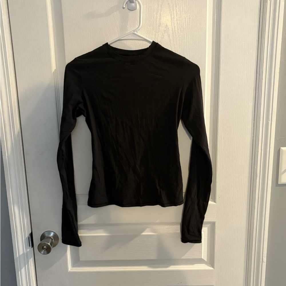 Skims Kim Kardashian Women’s Long Sleeve T-shirt XL New with Tags
